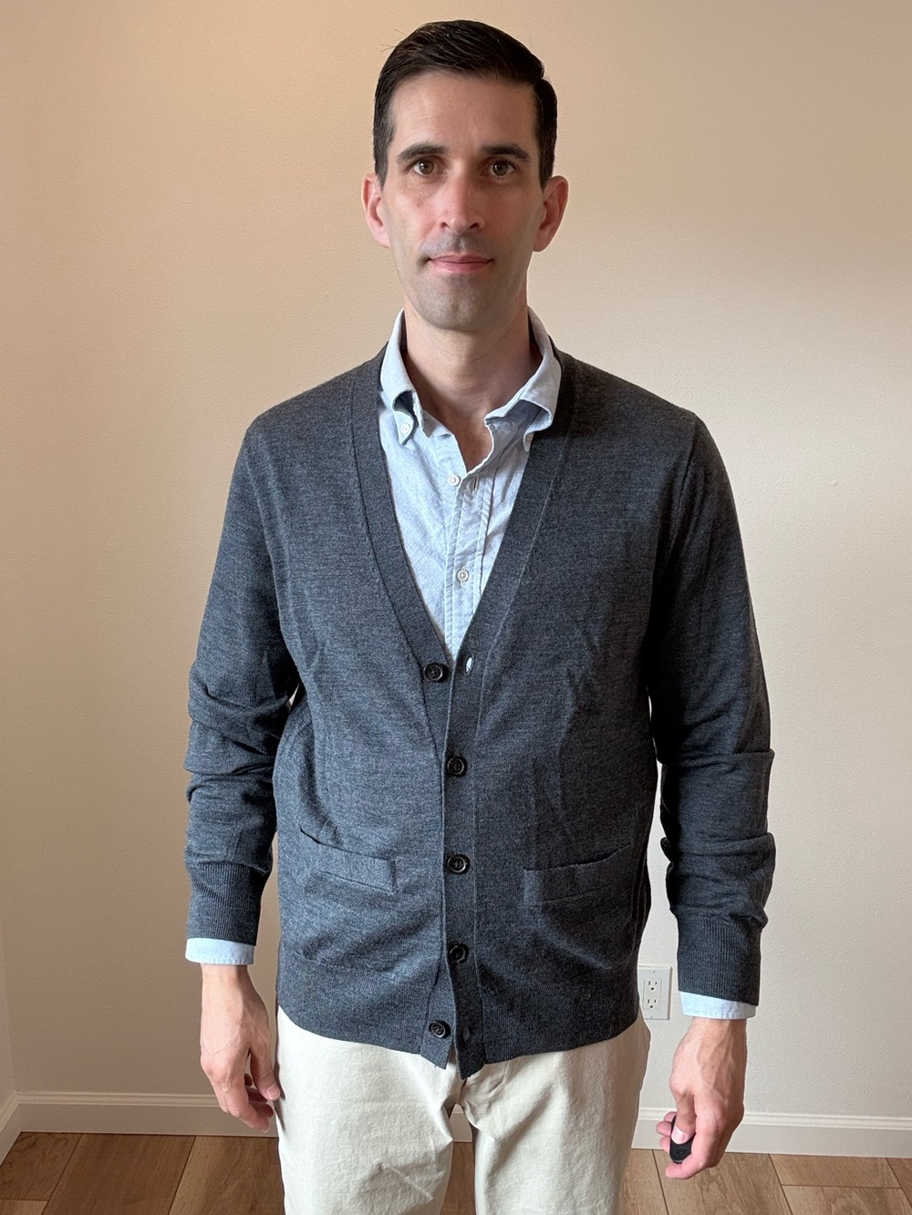 Brooks Brothers 100% Merino Wool Button Front Cardigan Sweater M